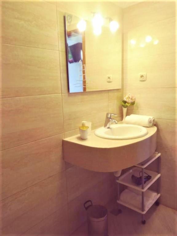Апартаменты Studio Apartman Anita Стон Экстерьер фото